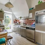 5837 Private Room